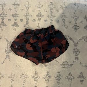 Lululemon hotty hot shorts